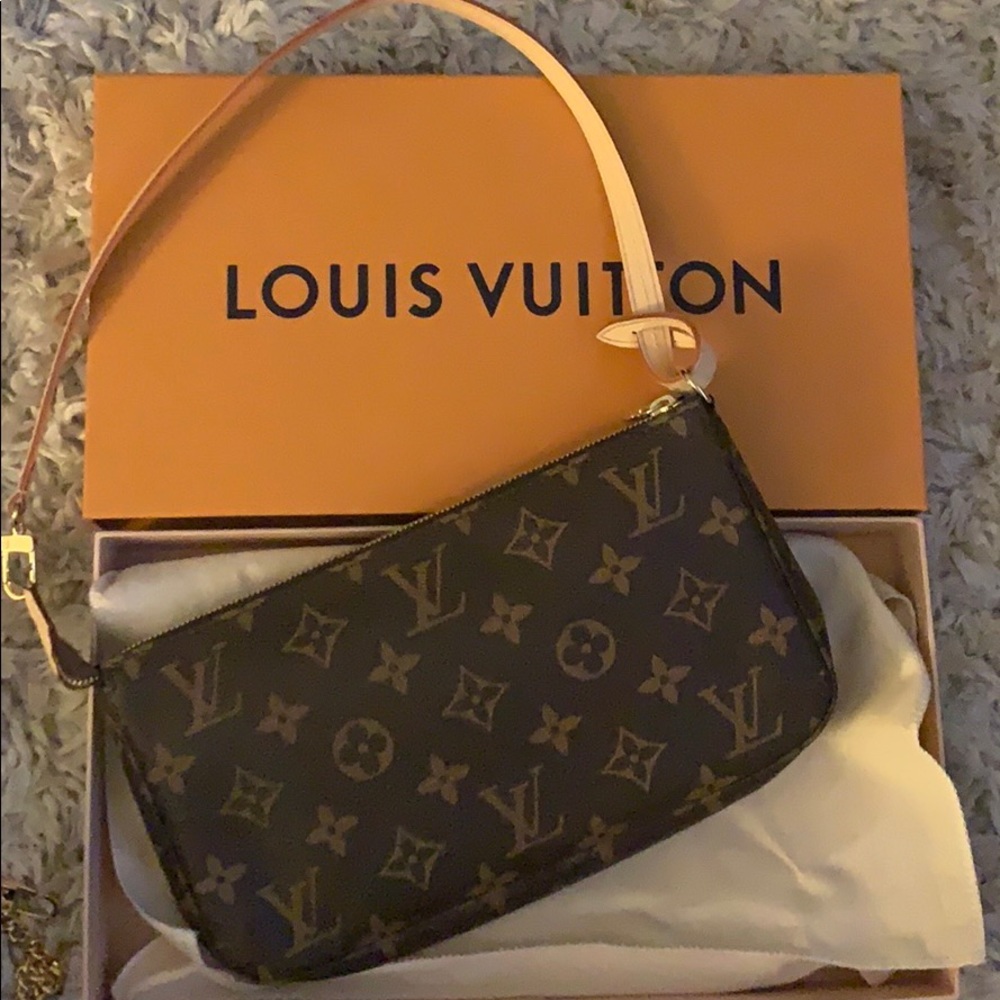 Pochette Accessoires
